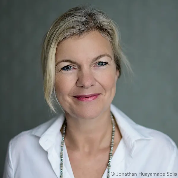 Birgit Brödermann M.A. im professionellen Gespräch